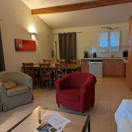 Etang Vallier Resort Brossac Ngoại thất bức ảnh