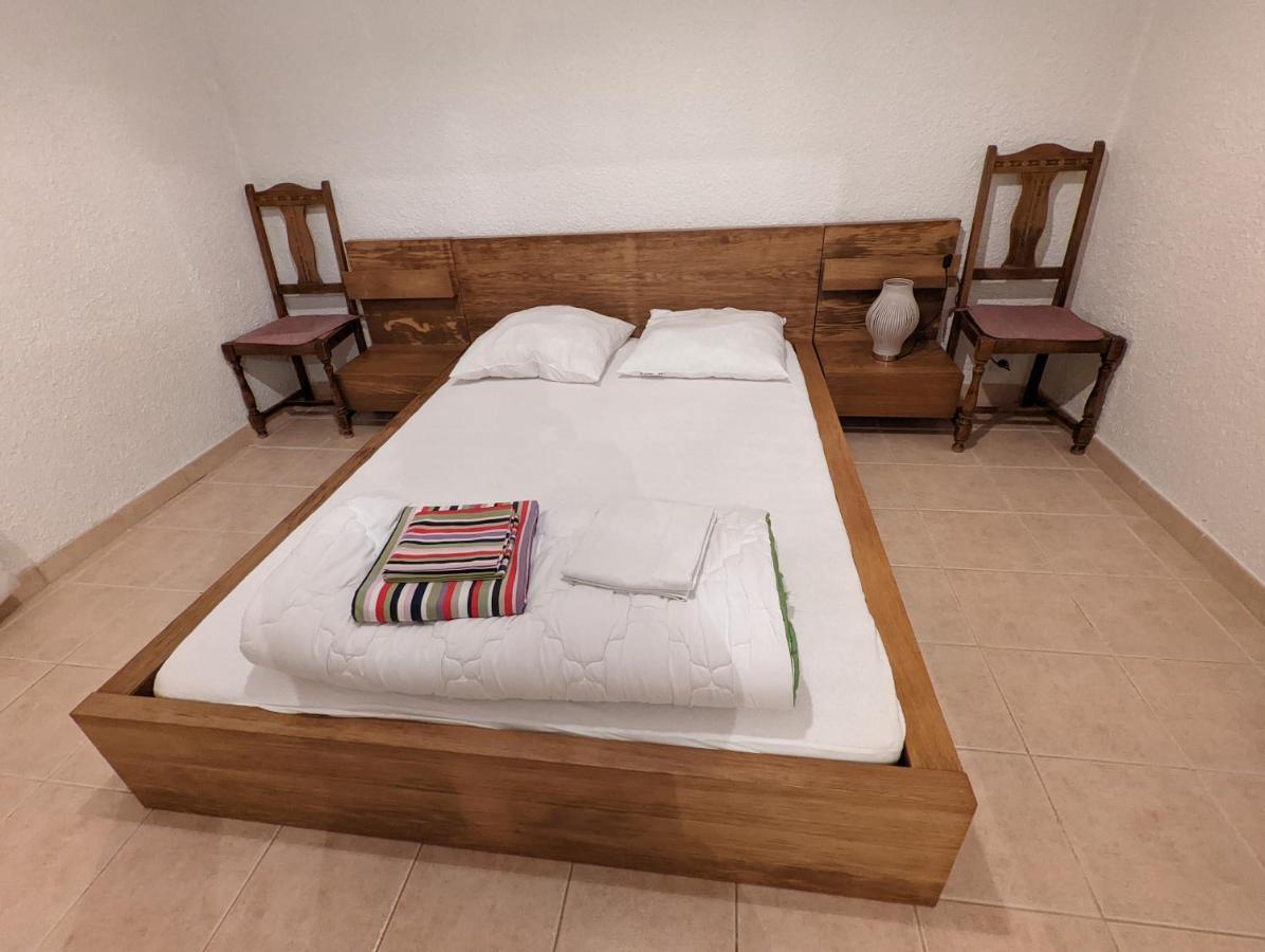 Etang Vallier Resort Brossac Ngoại thất bức ảnh